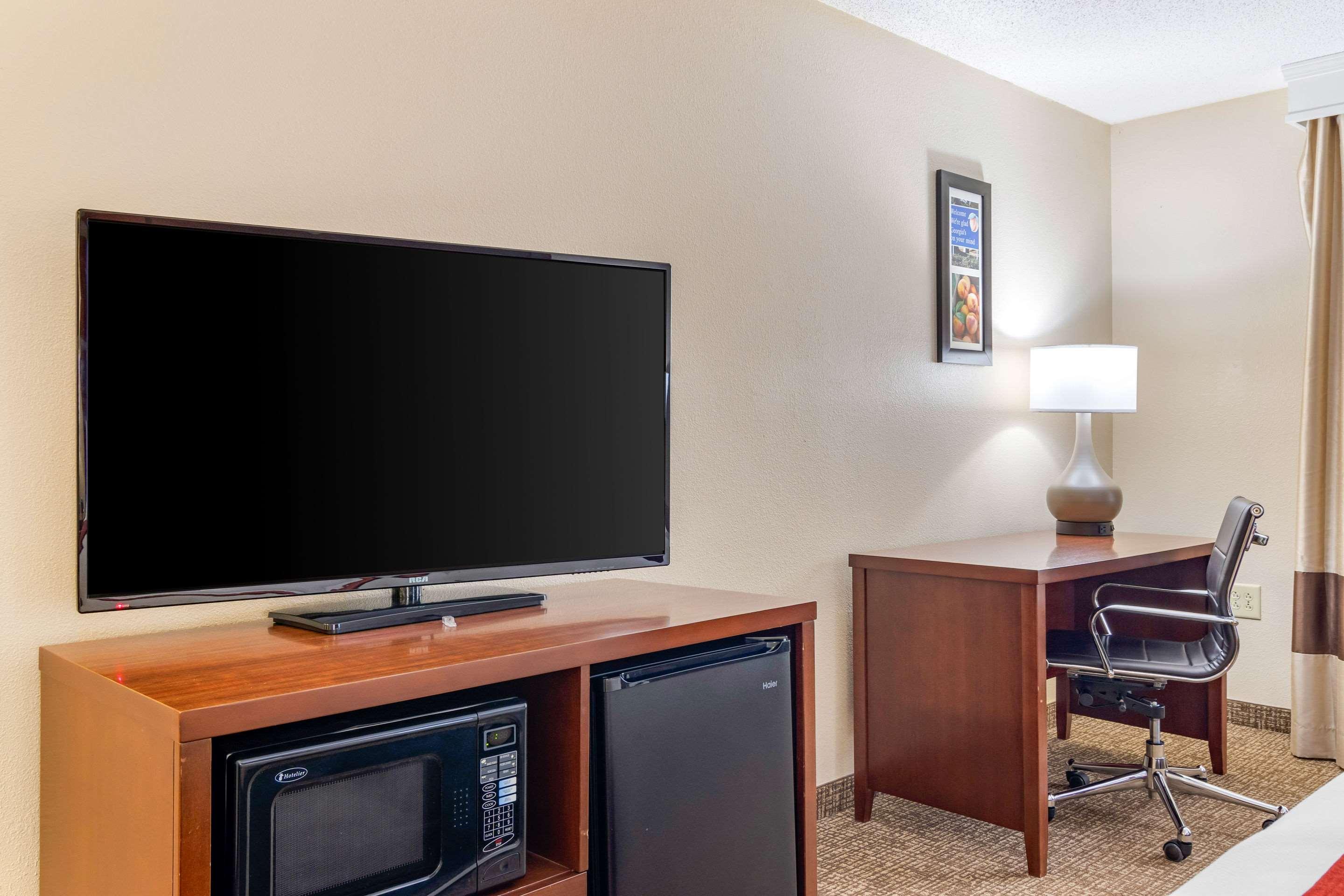 Comfort Inn & Suites Macon North I-75 Extérieur photo