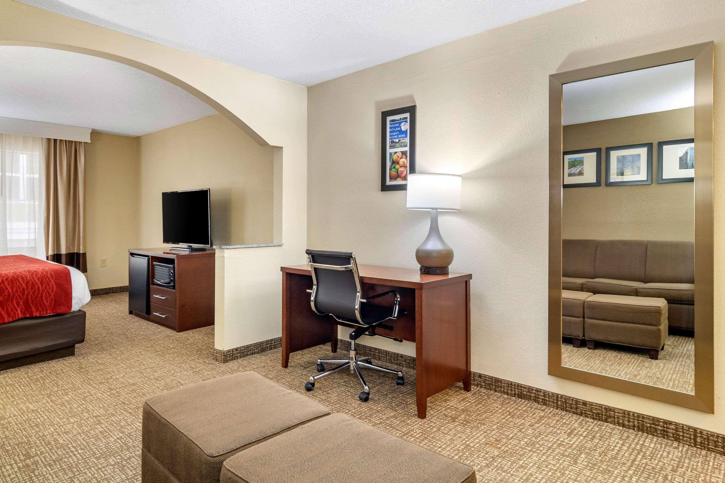 Comfort Inn & Suites Macon North I-75 Extérieur photo