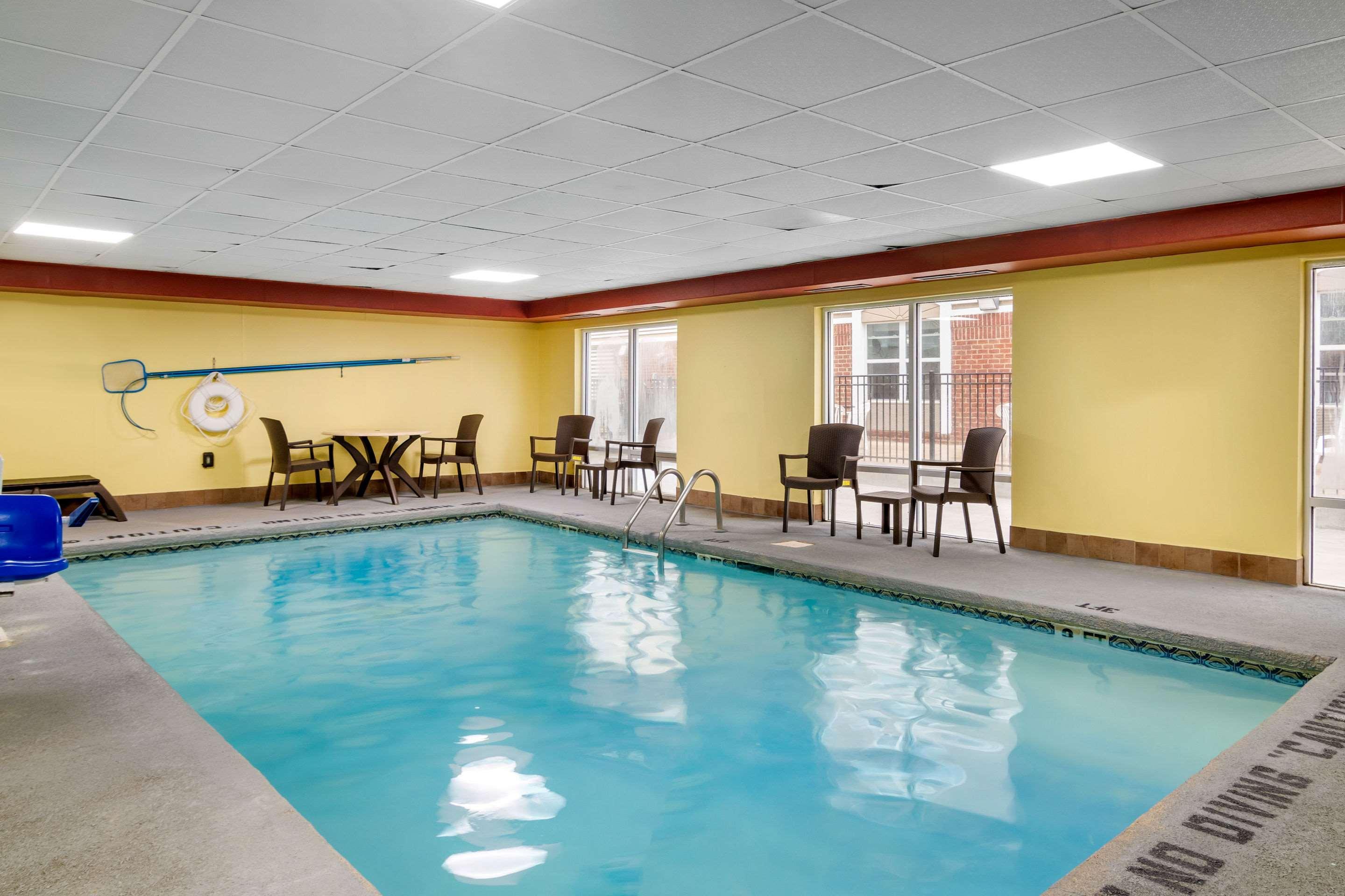 Comfort Inn & Suites Macon North I-75 Extérieur photo