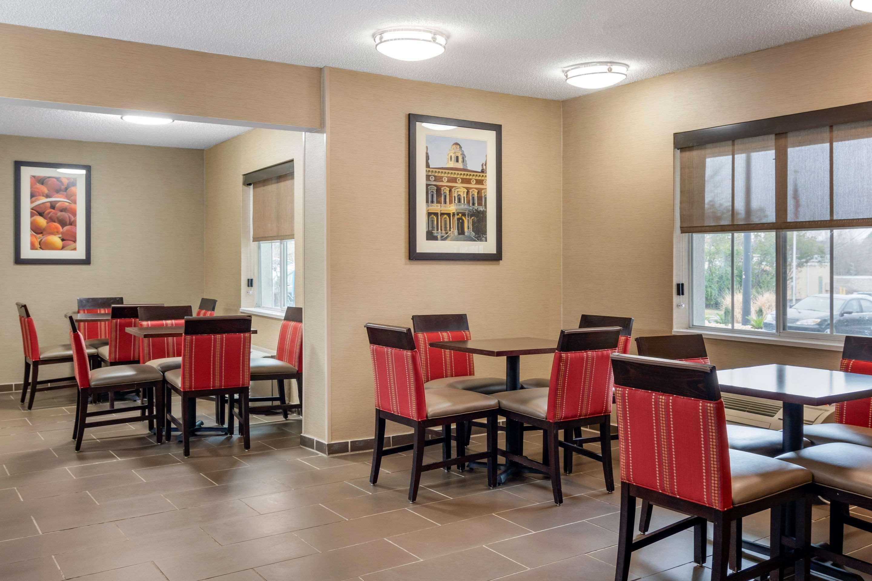 Comfort Inn & Suites Macon North I-75 Extérieur photo