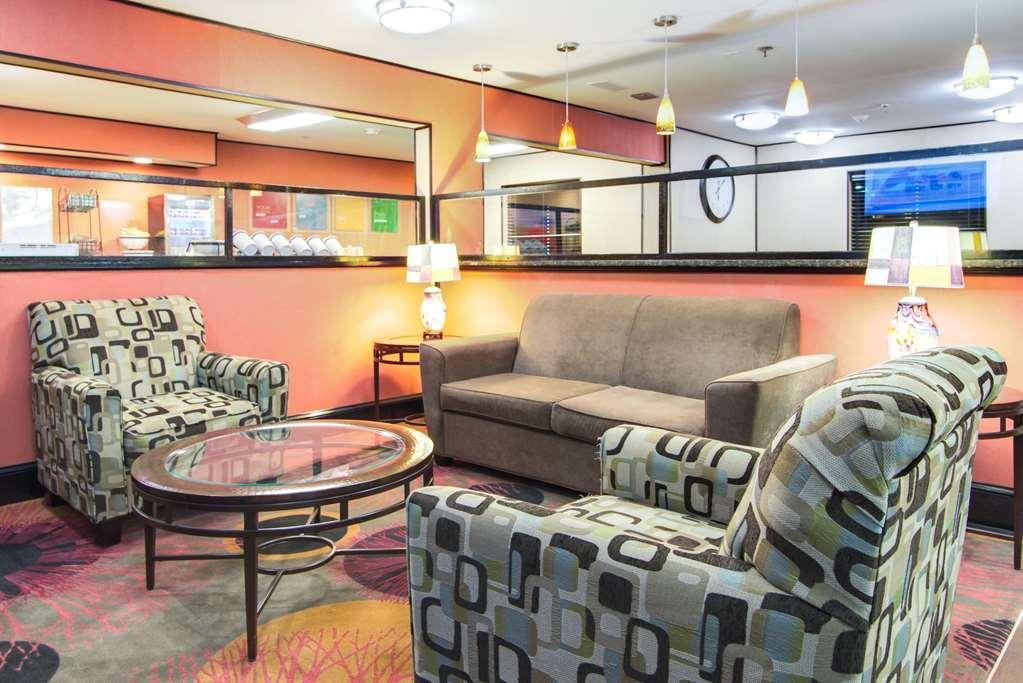 Comfort Inn & Suites Macon North I-75 Intérieur photo
